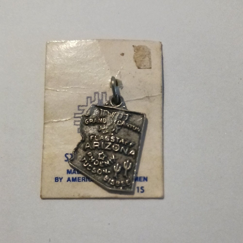Vintage Arizona State-Shaped Sterling Charm Pendant - Silver Tone
